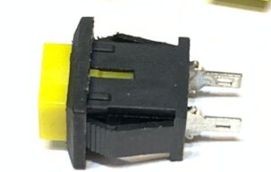 Yellow DS-430 2PIN ONOFF Self-Reset Square Push Button Switch(NO Press Break).4 Yellow DS-430 2PIN ONOFF Self-Reset Square Push Button Switch(NO Press Break).4