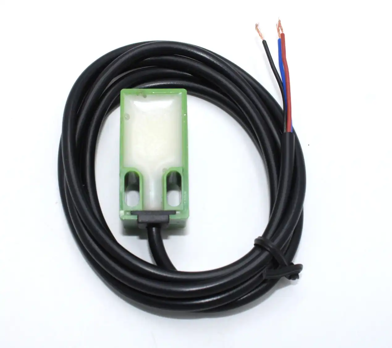 Tower Pro MG996R Digital Plastic Gear High Torque Servo Motor (180 Degree Rotation)